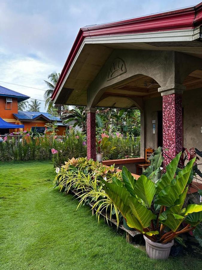 Lhoyjean Garden Hostel Batuan Extérieur photo