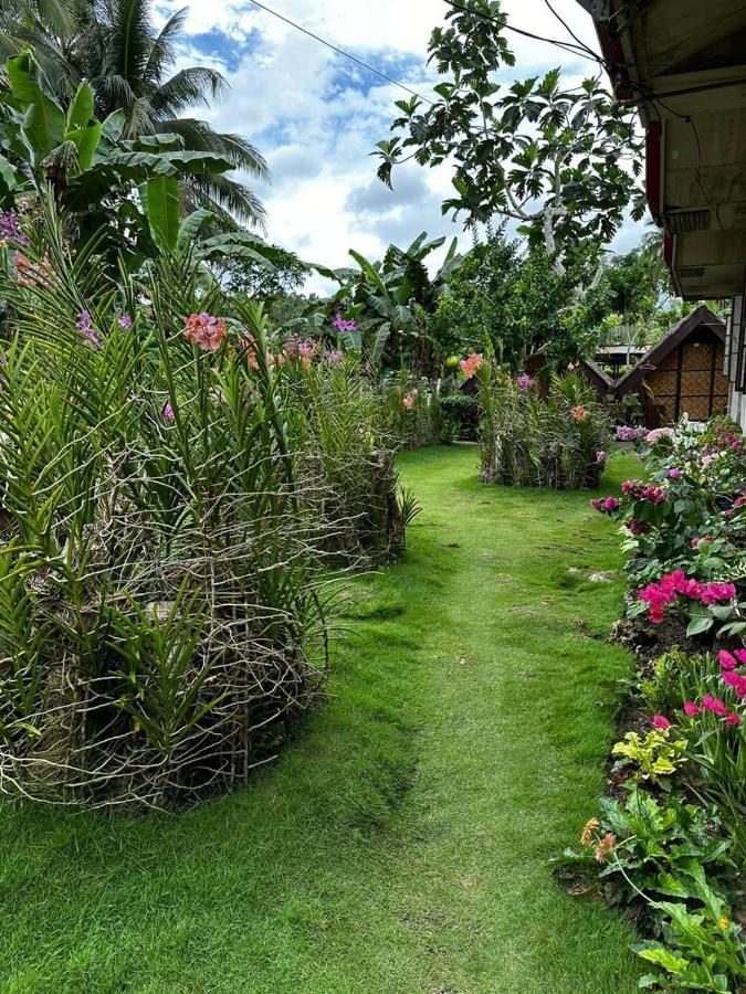 Lhoyjean Garden Hostel Batuan Extérieur photo