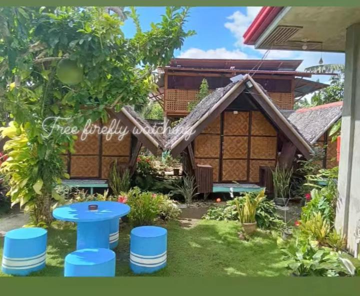 Lhoyjean Garden Hostel Batuan Extérieur photo